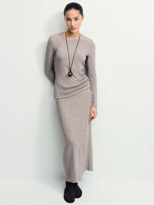 Джемпер из вискозы с асимметрией / Zarina