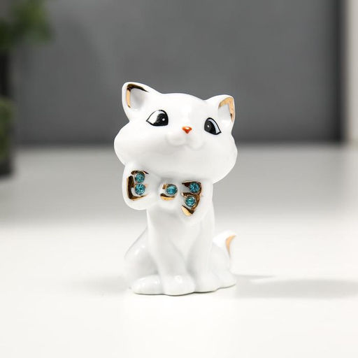 Фигурка керамика «Белый котёночек с бабочкой», с золотом, стразы, 7.5 см