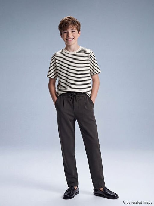 Beli Lastikli Erkek ?ocuk Pileli Pantolon