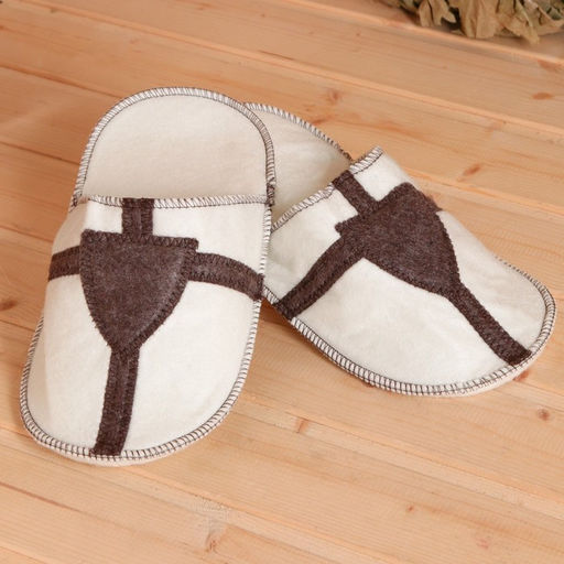 Набор подарочный 4 предмета белый Крестоносец (шапка, коврик, рукавичка,тапочки) - Simaland фото 5