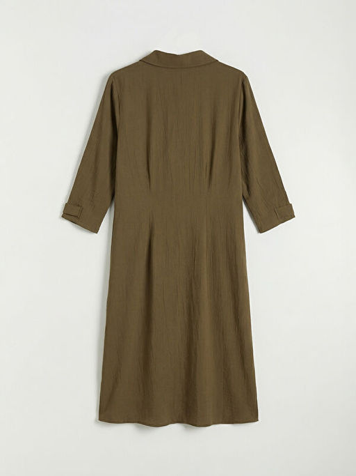 G?mlek Yaka Dokulu Elbise