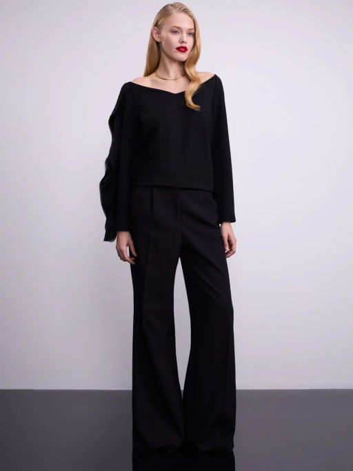 Трикотажная блуза с воланом по рукаву / Zarina  фото 3