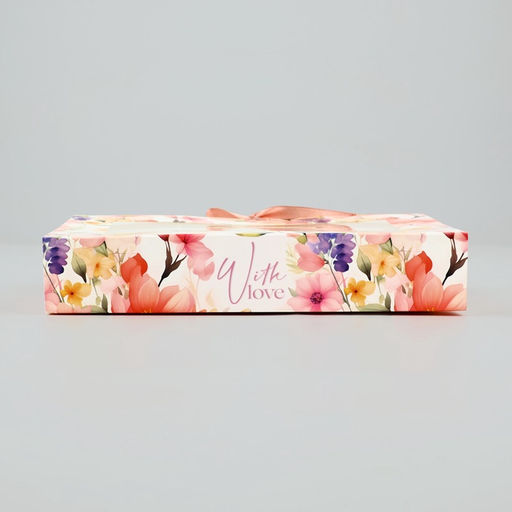 Цена за 5 шт. Коробка под 12 конфет с ячейками С любовью 18.5?13.5?3.5 см