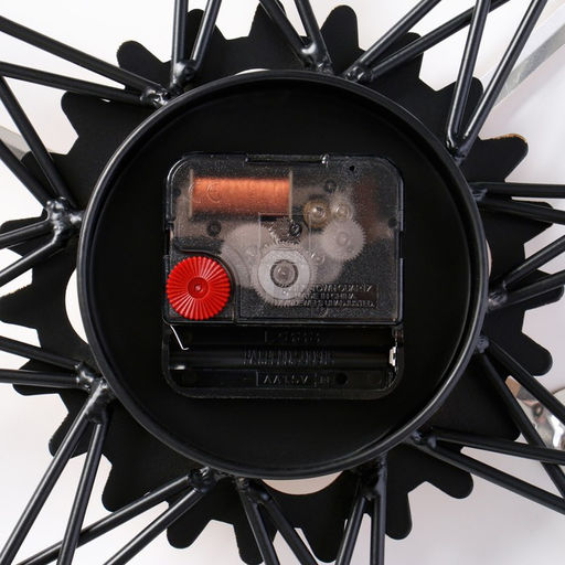 Часы настенные интерьерные, серия: Лофт, бесшумные, плавный ход, d=60 см, чёрные, золотистые, от батарейки 1хАА