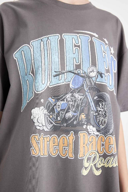 Широкая футболка Oversize с круглым вырезом и короткими рукавами с принтом - Defacto фото 5