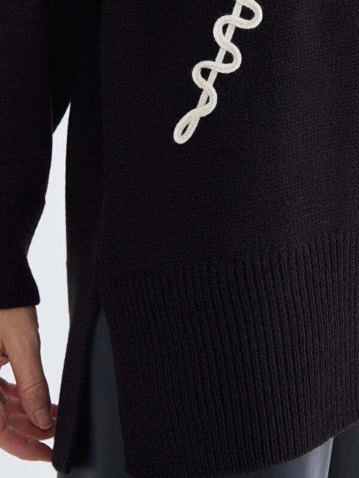 Bisiklet Yaka ?i?ek Nak??l? Kad?n Triko Kazak