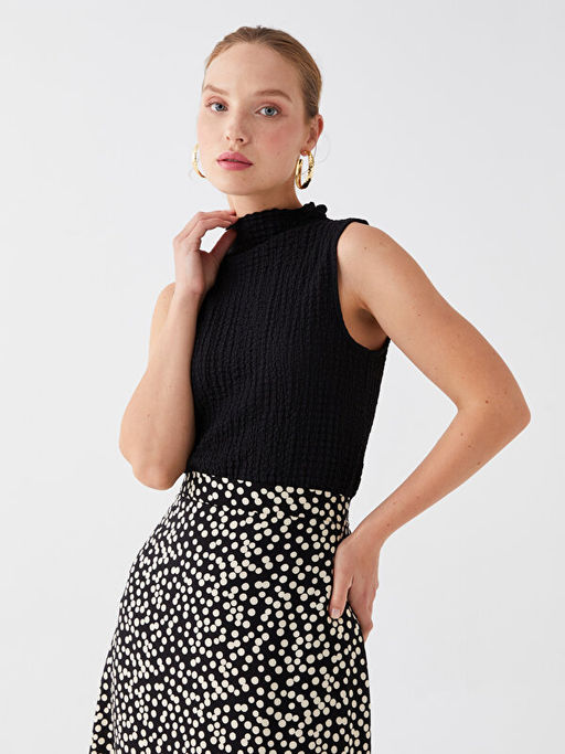 Dik Yaka Kendinden Desenli Kad?n Atlet