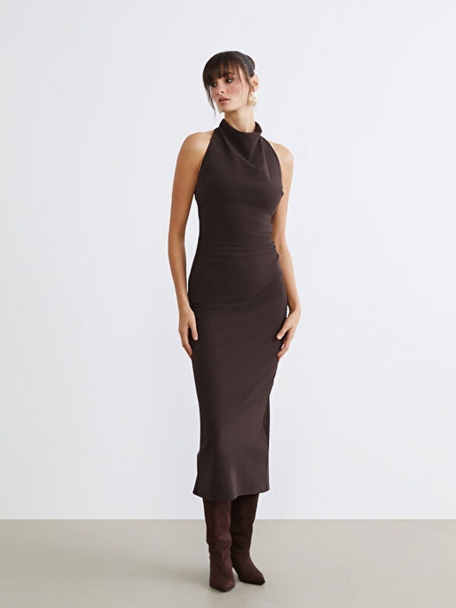 D?k?ml? Yaka B?zg?l? Krep Elbise