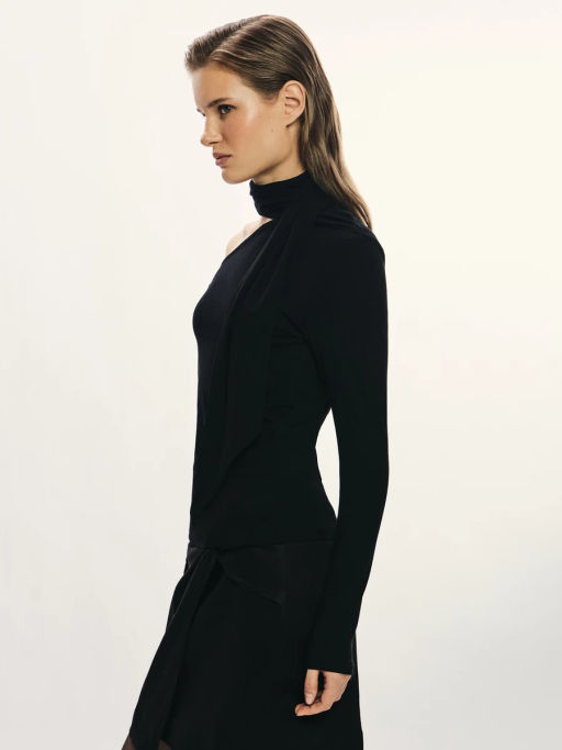 Лонгслив с шарфом / Zarina