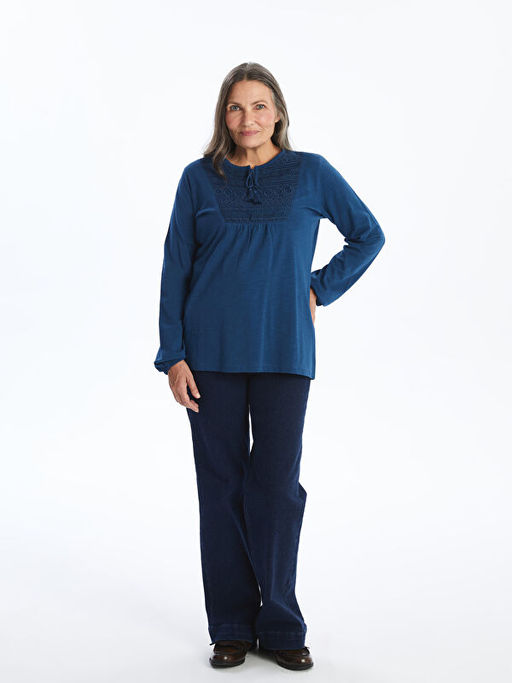 Ba?lamal? Yaka Nak??l? Kad?n Bluz