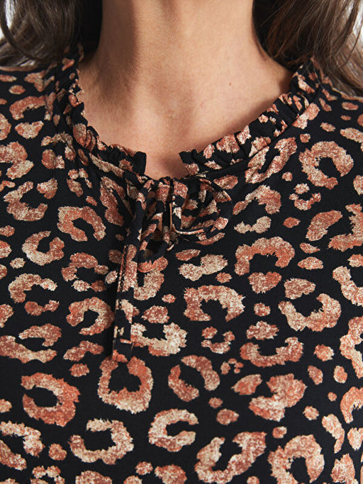 Ba?lamal? Yaka Desenli Uzun Kollu Kad?n Bluz