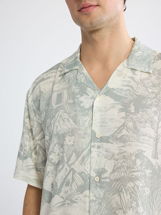 Regular Fit Resort Yaka Desenli Erkek G?mlek