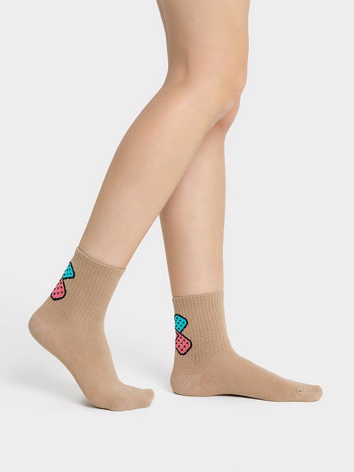 Цена за 5 пар! Носки женские бежевые высокие с узором в виде пластырей - Mark formelle фото 2