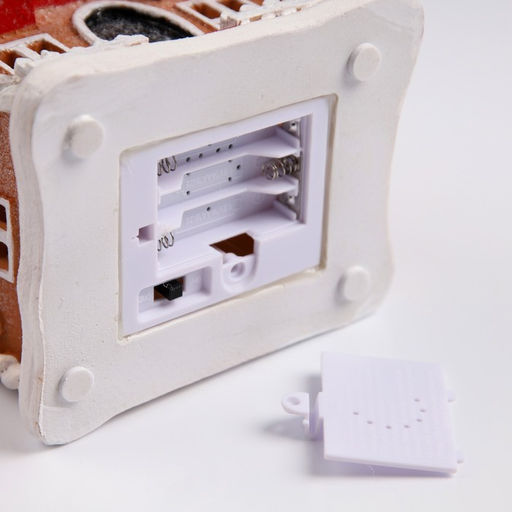 Светодиодная фигура «Пряничный домик» 18×12×10 см, полистоун, от батареек АААх3, свечение тёплое белое