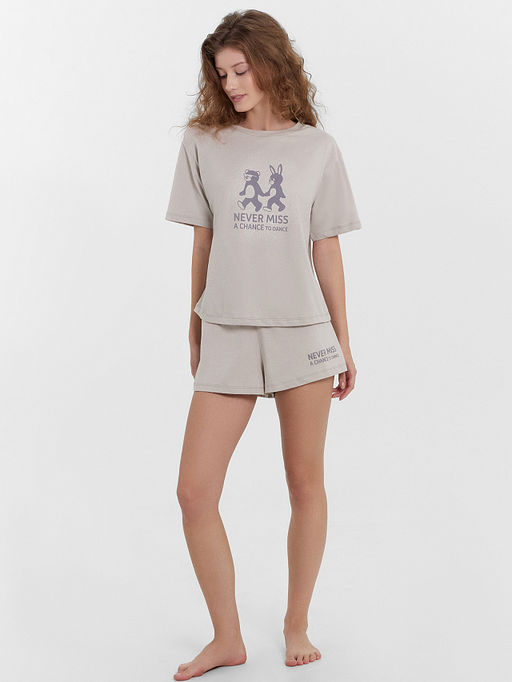 Комплект женский (футболка, шорты) серый с печатью - Mark formelle фото 2