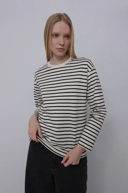 Черно-белый лонгслив в горизонтальную полоску - Incity фото 13