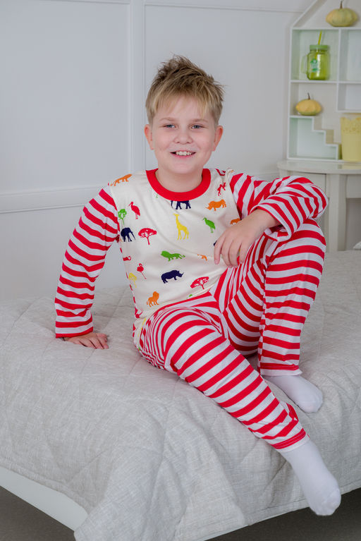 Пижама детская из джемпера и брюк без манжет из интерлока Сафари красный полоса - Амадэль фото 16