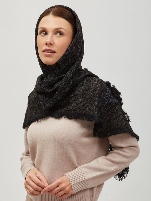 в составе ШЕРСТЬ Тонкий, теплый, мягкий вязаный шарф, декорированный ажурными вязаными цветами