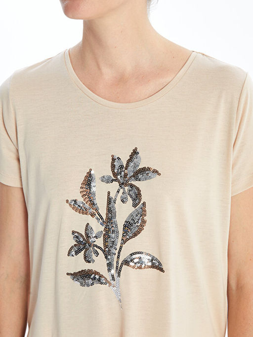 Bisiklet Yaka Bask?l? K?sa Kollu Kad?n Ti??rt