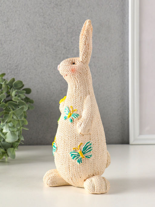 Фигурка полистоун Зайка вязанный с букетом цветов, 8?10.5?23 см