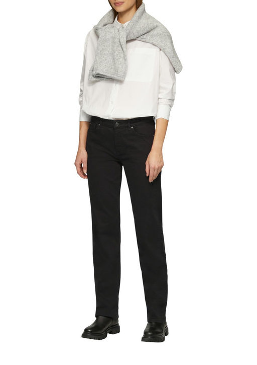 Джинсы женские