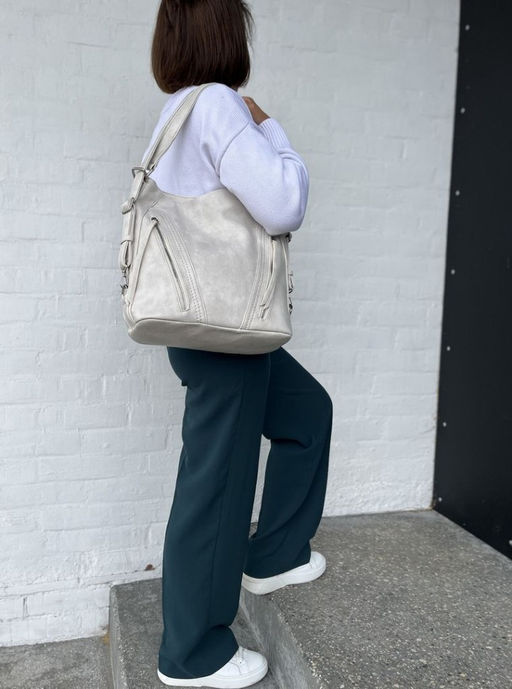 Женская сумка-рюкзак из эко кожи 9902 Бежевый - Kenguluna фото 2