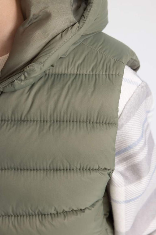 Водоотталкивающий жилет с капюшоном для мальчиков - Defacto фото 5
