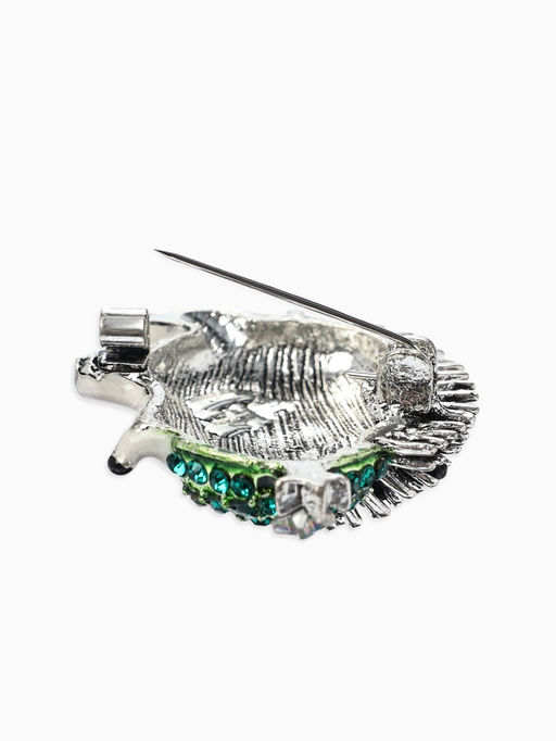 Брошь «Ежик» в шапке со звездой, цветная в чернёном серебре