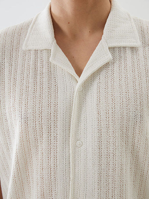 Regular Fit Resort Yaka K?sa Kollu Erkek G?mlek