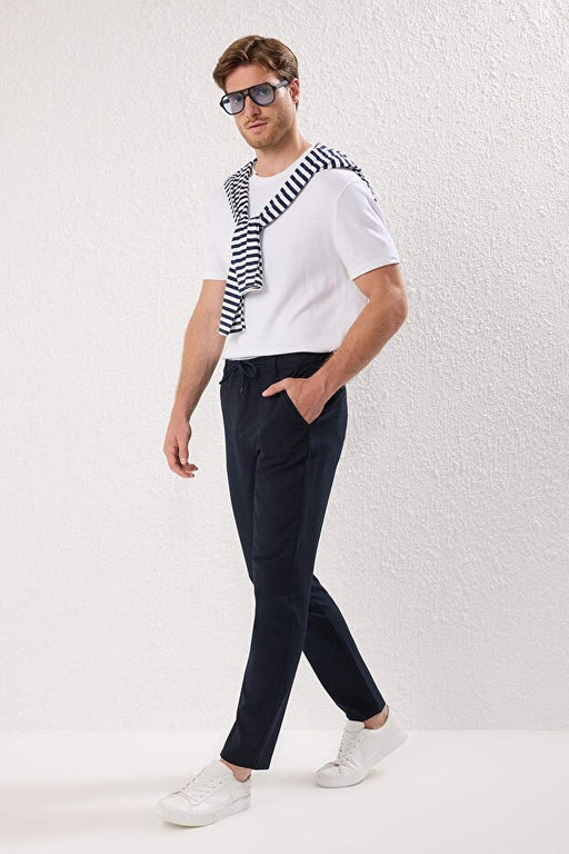 Lacivert Slim Fit Beli Ba_lama Detayl_ Lastikli Kuma_ Dokuma Pantolon TMNAW25PL00027