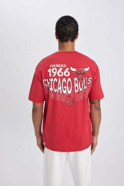DeFactoFit Футболка свободного кроя с круглым вырезом и короткими рукавами NBA Chicago Bulls  фото 10