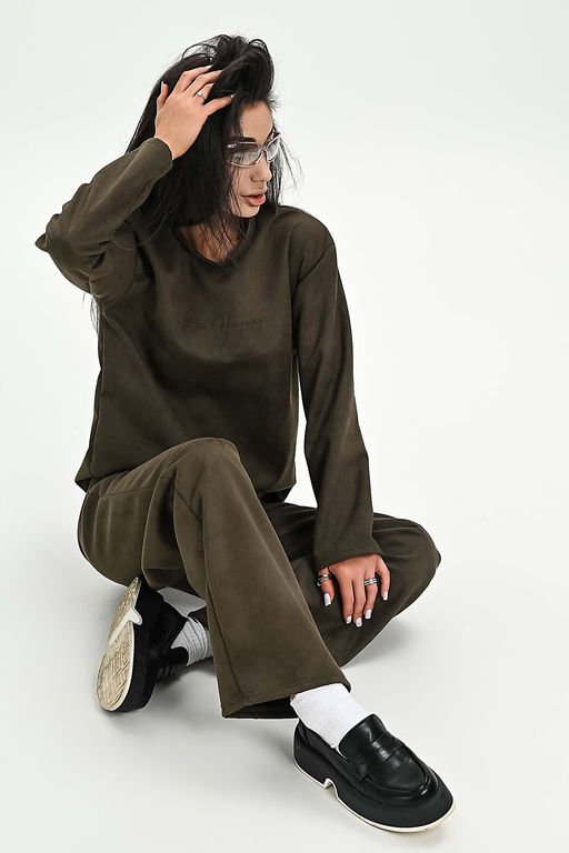 Свитшот из мягкой эко замши