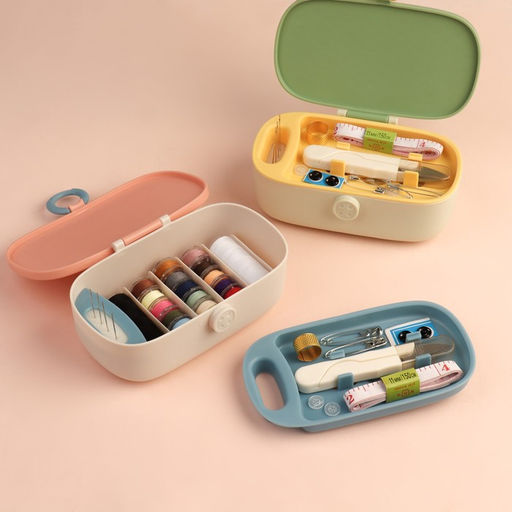 Швейный набор Premium, 43 предмета, в двухъярусном боксе, 15.5×6 см, МИКС