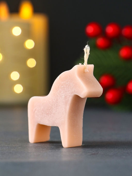 Свеча декоративная «Лошадка мини», 55×50 мм, бежевый