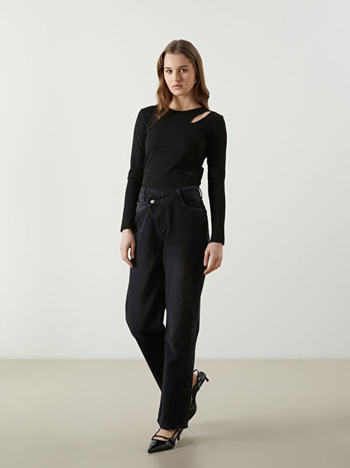 Bisiklet Yaka Pencere Detayl? Kad?n Body