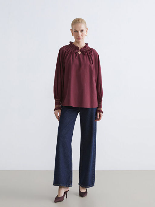 F?rf?rl? Ba?lamal? Yaka Nak??l? Bluz