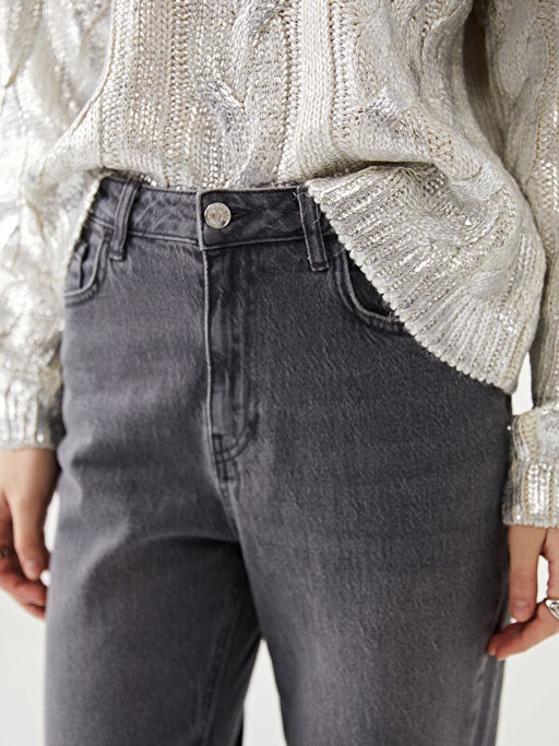 Yar?m Bal?k?? Yaka Parlak G?r?n?ml? Kad?n Triko Kazak