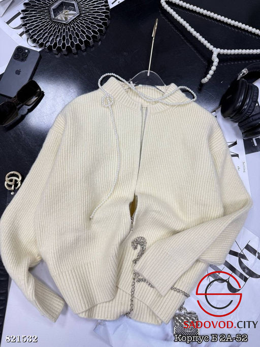 Свитер женский с молнией однотонный - Bruno фото 4