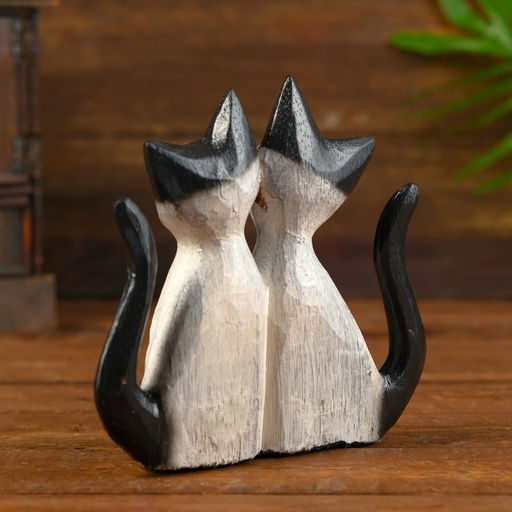 Сувенир «Кошки с темными лапками», 4×13×13 см, дерево