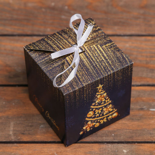 Цена за 3 шт. Коробка складная, подарочная новогодняя Merry christmas 10×10×10 см