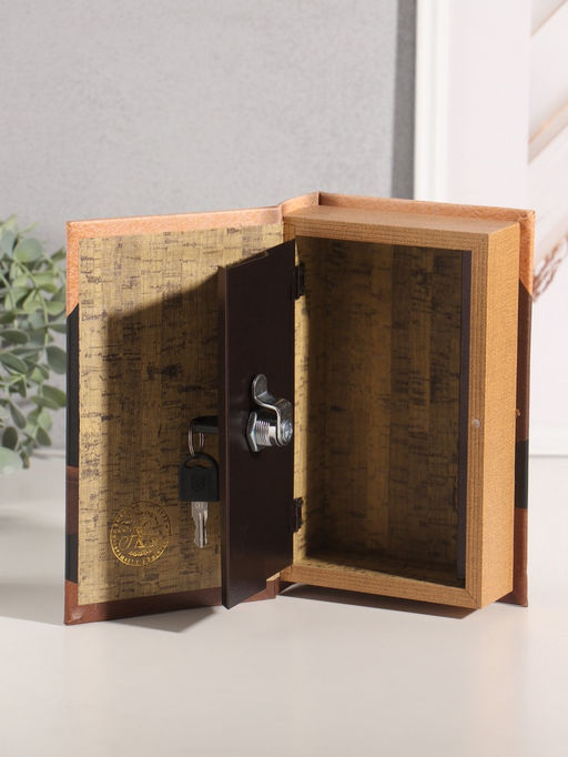 Шкатулка книга - сейф «Франц Кафка. Процесс», дерево, искусственная кожа, тиснение, 21×13×5 см