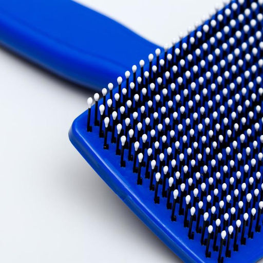 Пуходерка пластиковая мягкая с закругленными зубьями, средняя, 9 х 15,5 см, синяя - Пижон фото 7