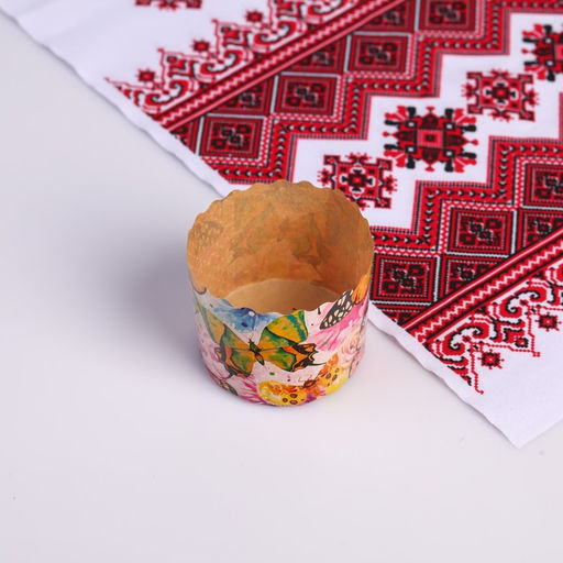 Цена за 20 шт. Одноразовая форма для выпечки кекса, маффинов и кулича Деко-про «Бабочки цветные», бумага, d=7 см, h=6 см