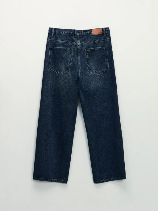 Джинсы relax fit с эффектом стирки / Zarina