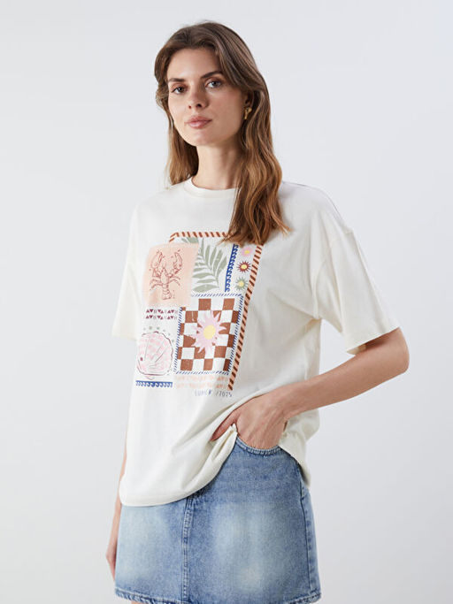 Bisiklet Yaka Bask?l? Oversize Kad?n Ti??rt