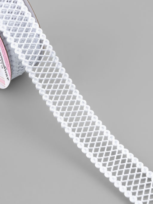 Лента фигурная Ромбы резные, 25 мм, 90.5 м, белая