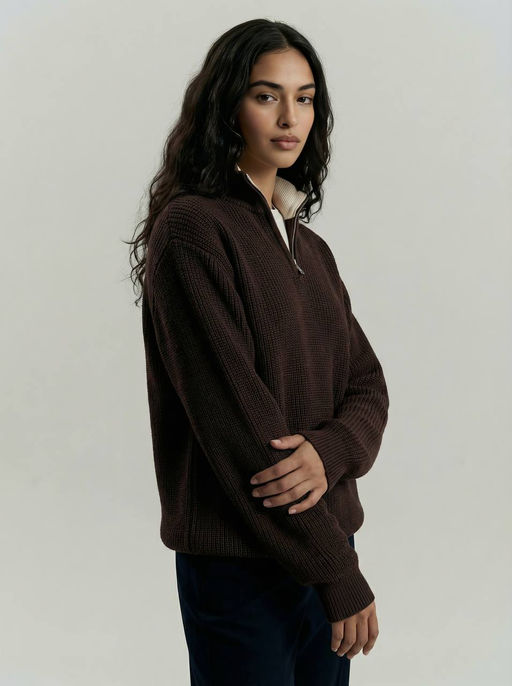 Свитер из плотного хлопка с воротником на молнии