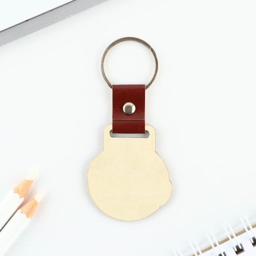 Брелок для ключей деревянный «Настоящий мужчина», 7×3.8 см