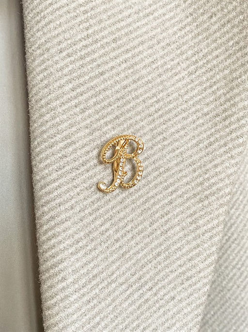 Брошь "Твое любимое имя"