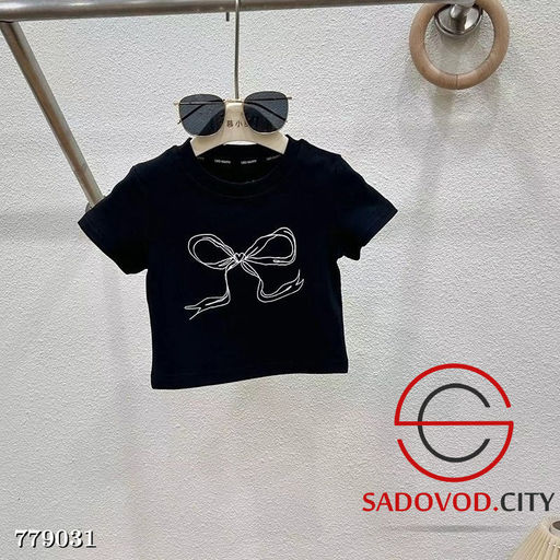 Костюм с джинсами для девочки